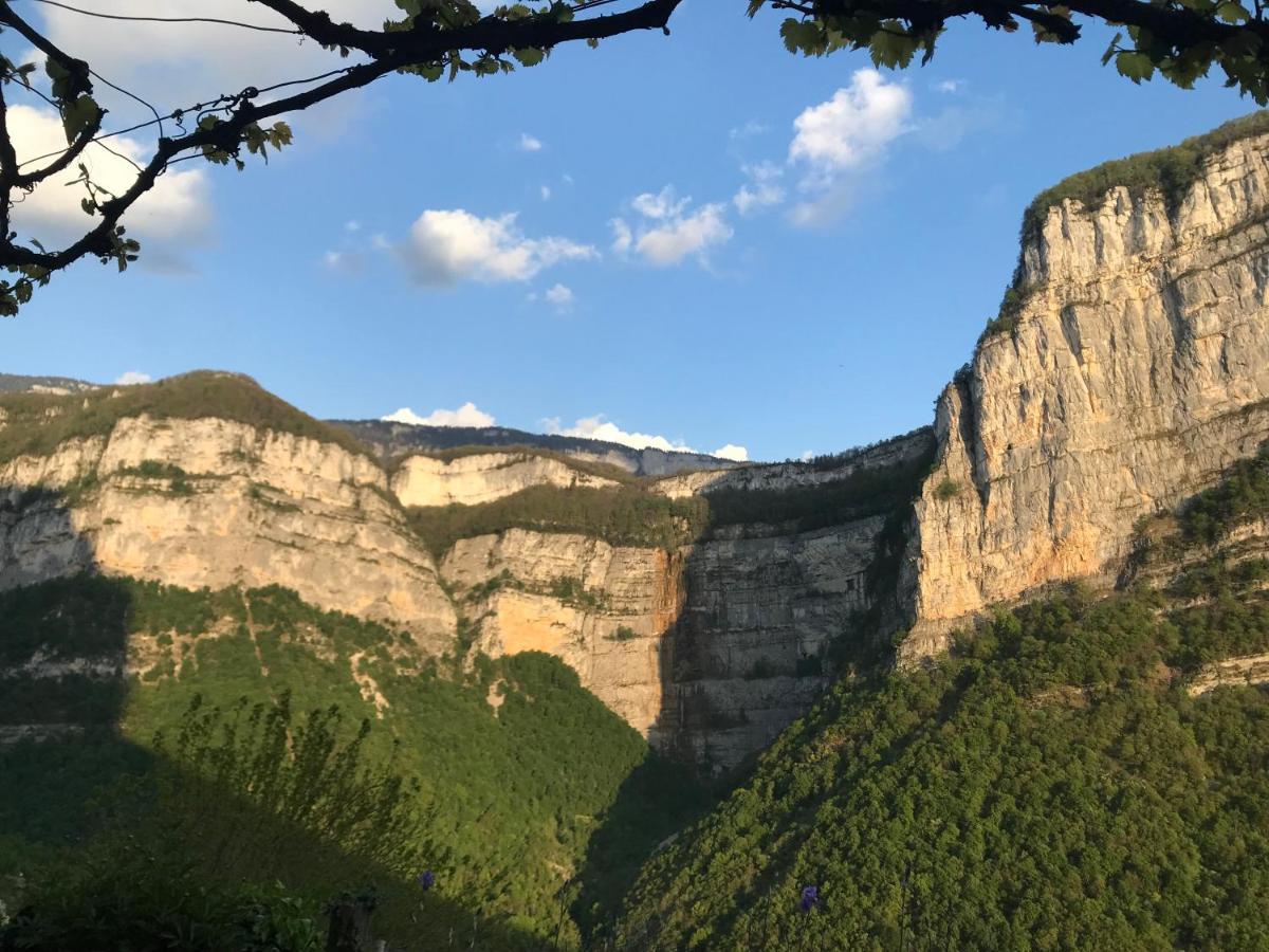 L'Echappee En Vercors Choranche المظهر الخارجي الصورة