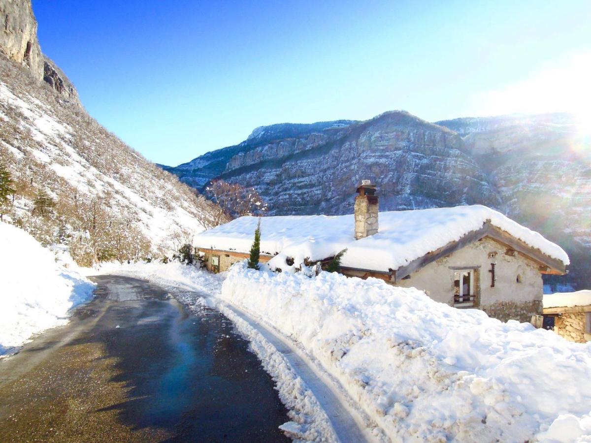 L'Echappee En Vercors Choranche المظهر الخارجي الصورة